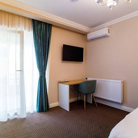 بيت ضيافة Pensiunea Casa Sturza باكاو